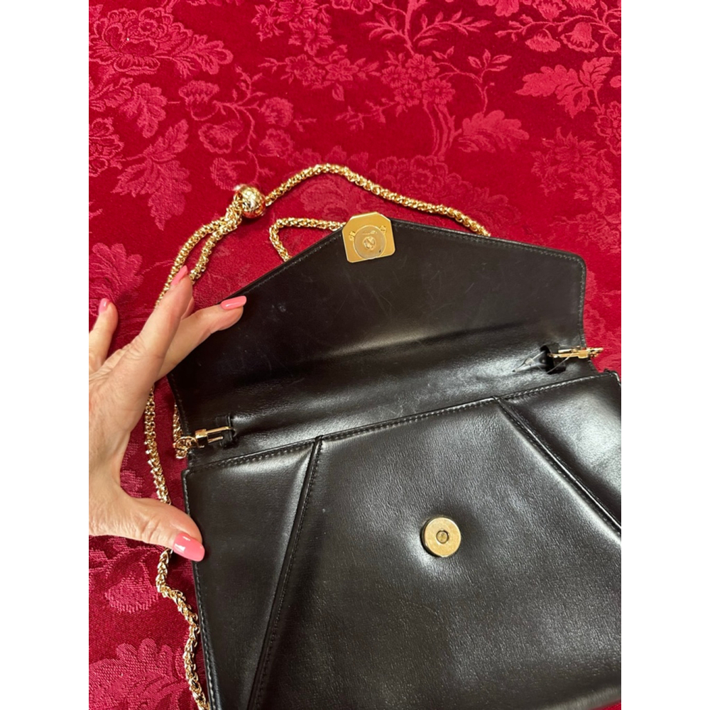 Bally Black Leather Clutch with Unbranded Adjustable Gold Chain - Picture 4 of 14